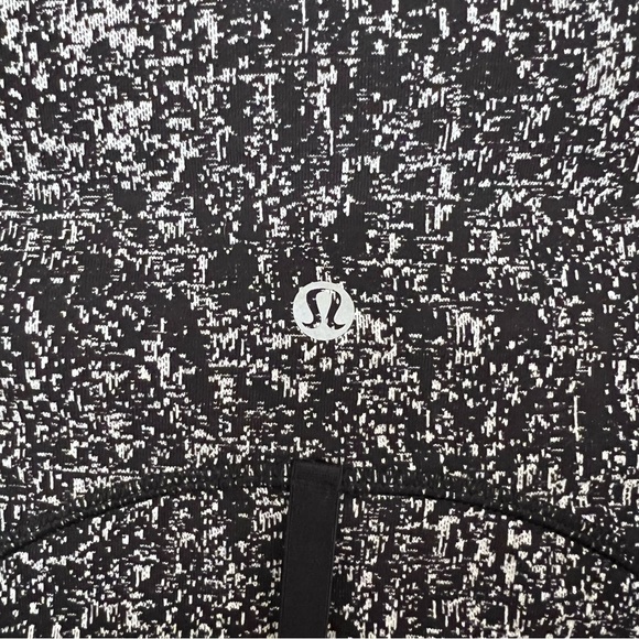 Lululemon Define Jacket 🖤 Heathered Black & White | Sculpting Fit Size 4 (Small) - Picture 5 of 7